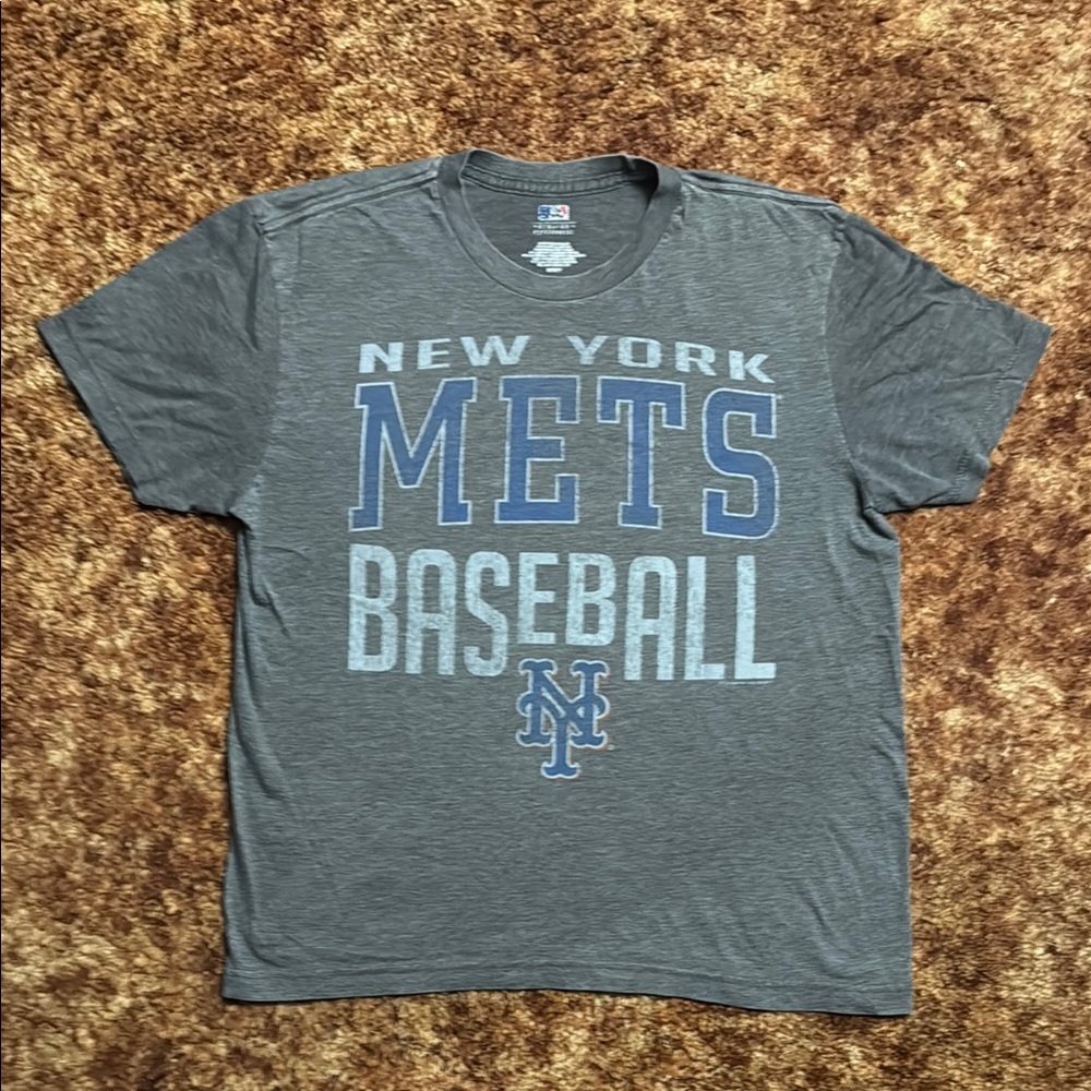 Vintage Gray New York Mets T-Shirt. Size Medium.